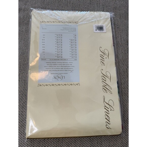 Vintage Lenox Poppies On Blue Poppies Rainbow Tablecloth 70" Round New In Pack - Picture 2 of 4